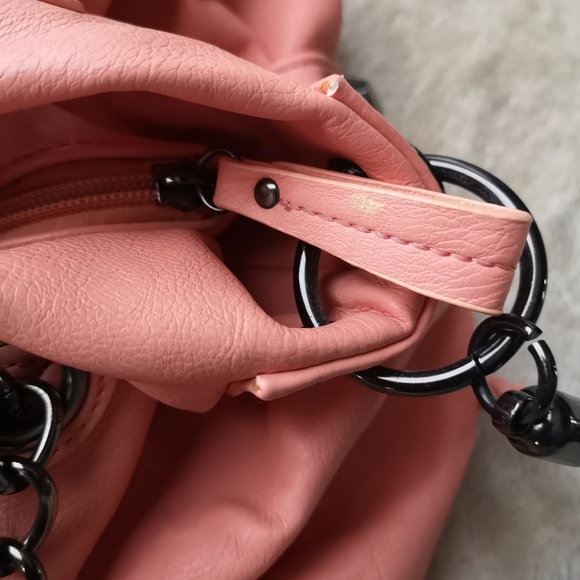 Justfab Peach Shoulder Bag - Picture 9 of 12